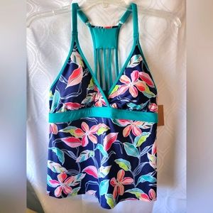 Title nine Tankini
